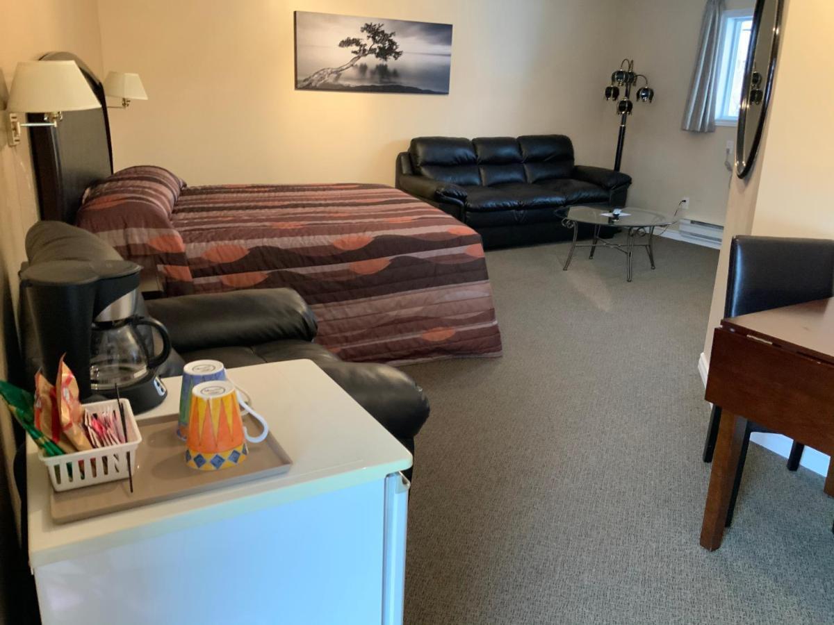 Monte Carlo Motel Barriere Bagian luar foto